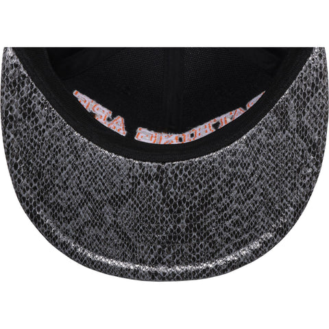 SNAKE PANEL CAP M